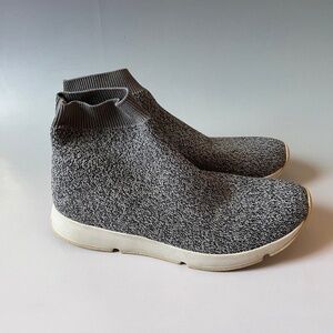 Vince Gray Knit Sock Slip On Sneakers Minimalist Athletic Shoes 8.5–9